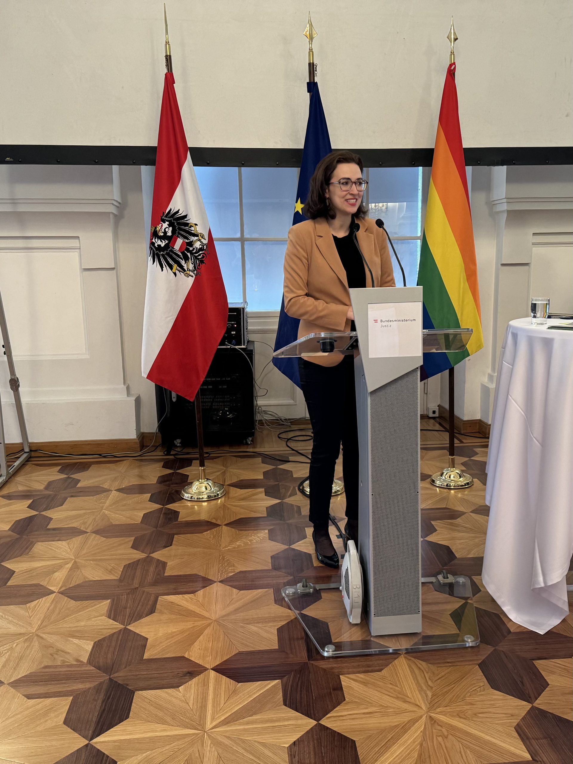 Bundesministerin Alma Zadić